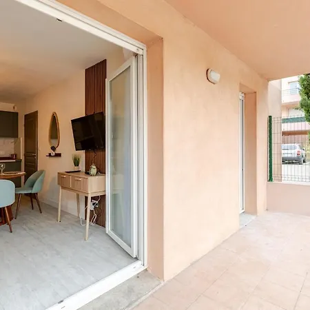 Le Cosy Bernard, Parking, Climatisation Chambre, Piscine Fermée Pour 2026 Appartement Carcassonne